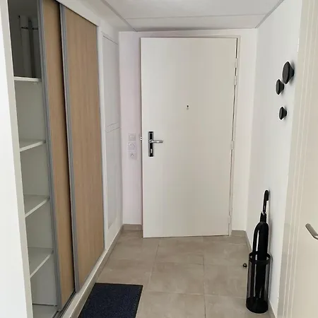 Résidence Domitys REGALECIA à Uzès Apartahotel